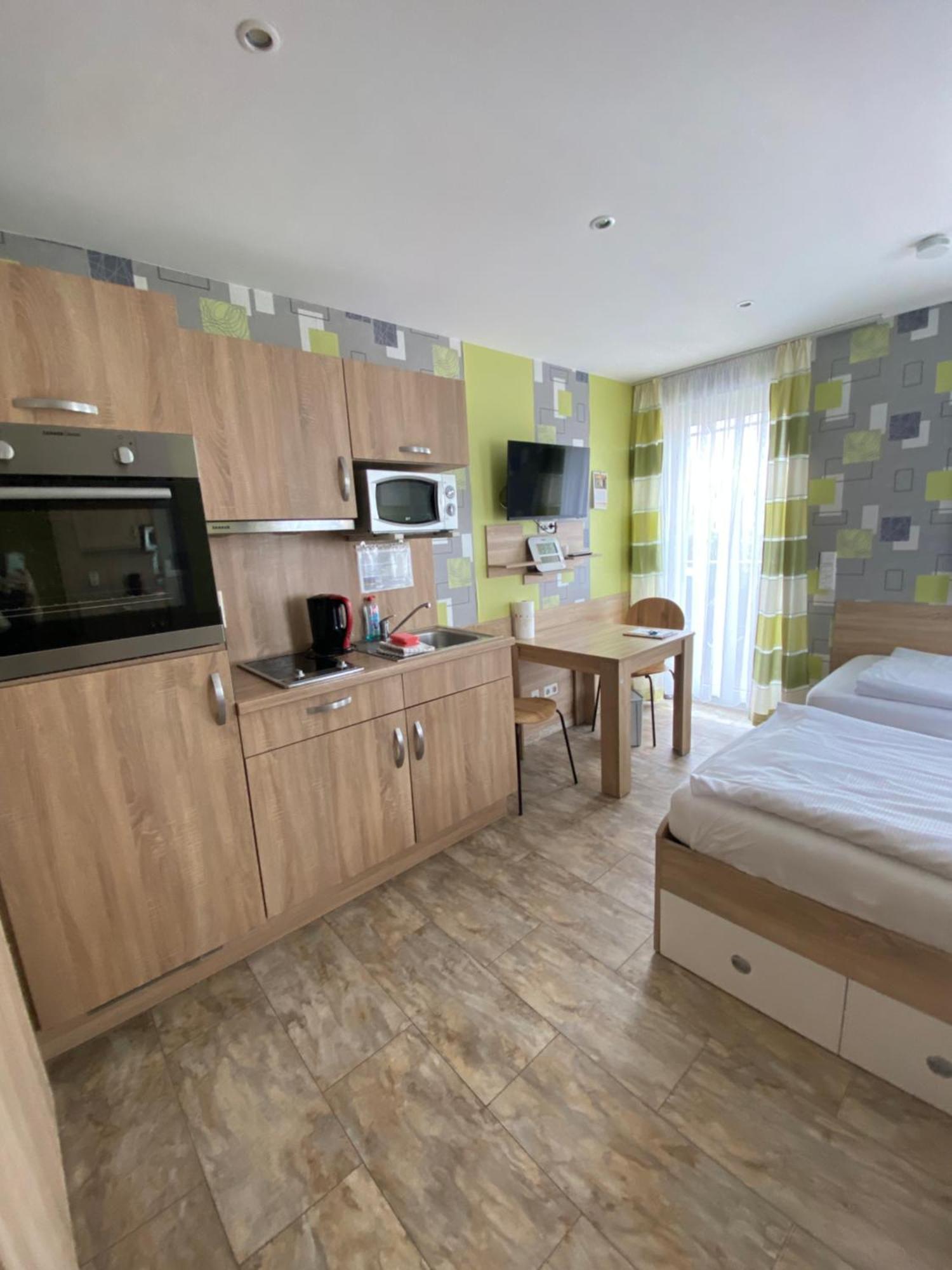 Hotel Mowo Kirchberg à Wurtzbourg Extérieur photo