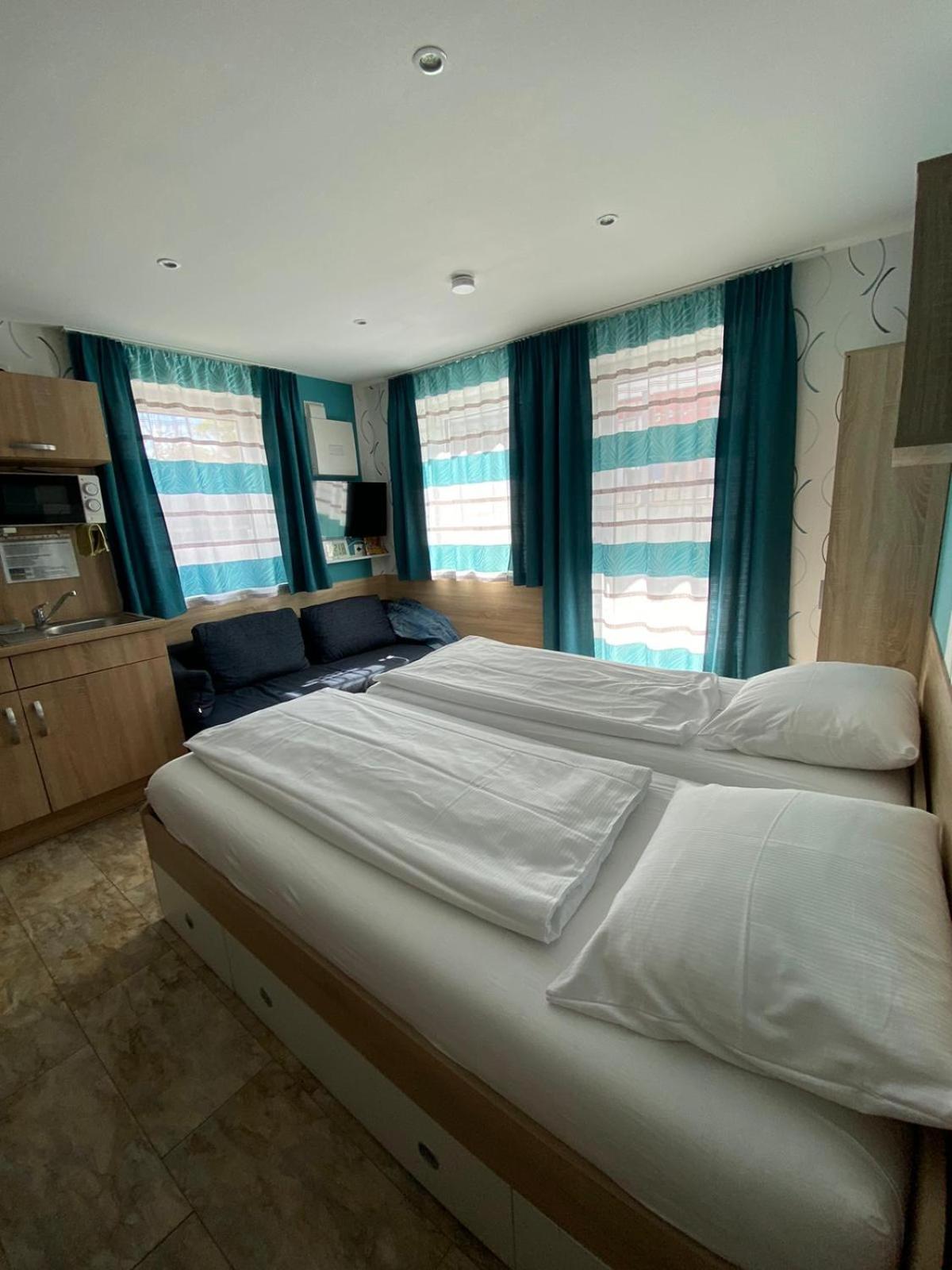 Hotel Mowo Kirchberg à Wurtzbourg Extérieur photo