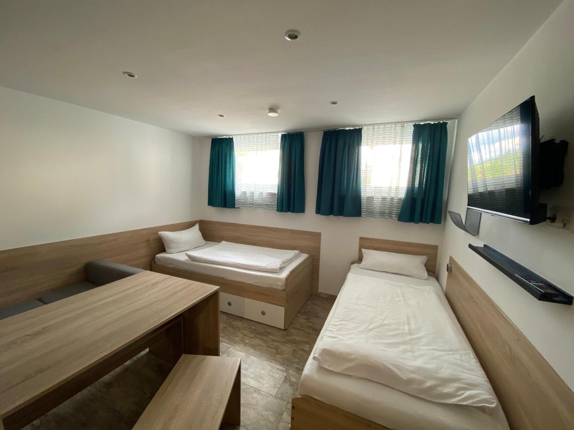 Hotel Mowo Kirchberg à Wurtzbourg Extérieur photo